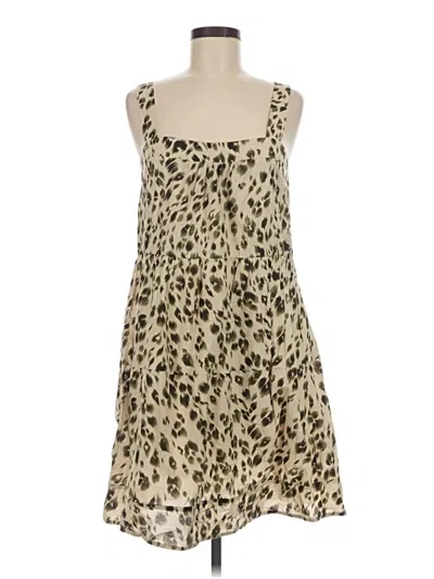 Pre-owned Heartloom Casual Dress In Tan
