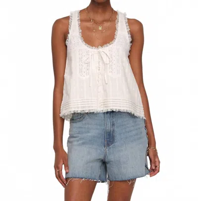 Heartloom Ena Lace Detail Top In Eggshell In White