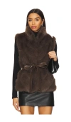 Heartloom Salem Vest In Brown