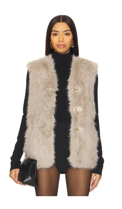 Heartloom Verina Vest In Neutral