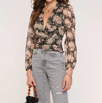 Heartloom Wilson Top In Posies In Multi