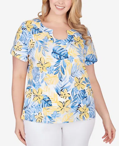 Hearts Of Palm Plus Size Printed Essentials Short Sleeve Top In Yellow Multi
