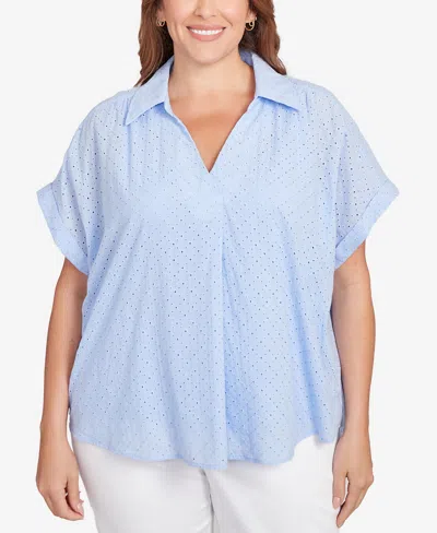 Hearts Of Palm Plus Size Short Sleeve Eyelet Pull Over Top In Ocean Blue