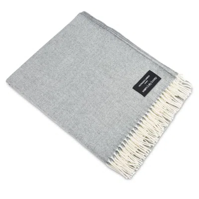 Heating & Plumbing London Daydreams - Merino Lambswool Throw - Grey In Gray