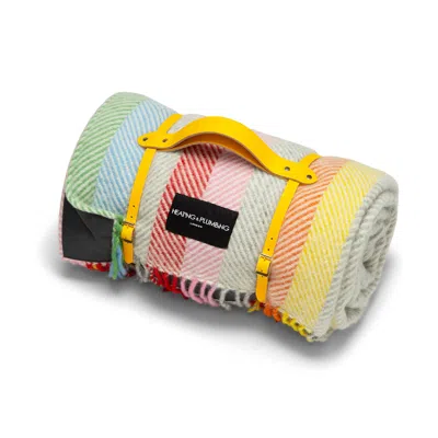 Heating & Plumbing London Pure New Wool Waterproof Picnic Blanket Rainbow - Short Strap In Black/gray/yellow
