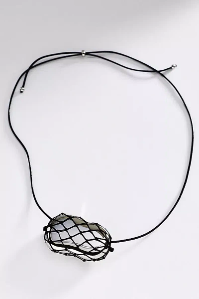 Heaven Mayhem Julia Net Necklace In Black