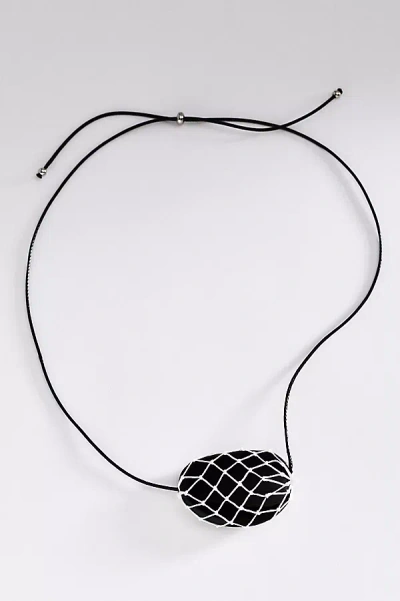Heaven Mayhem Julia Net Necklace In Black