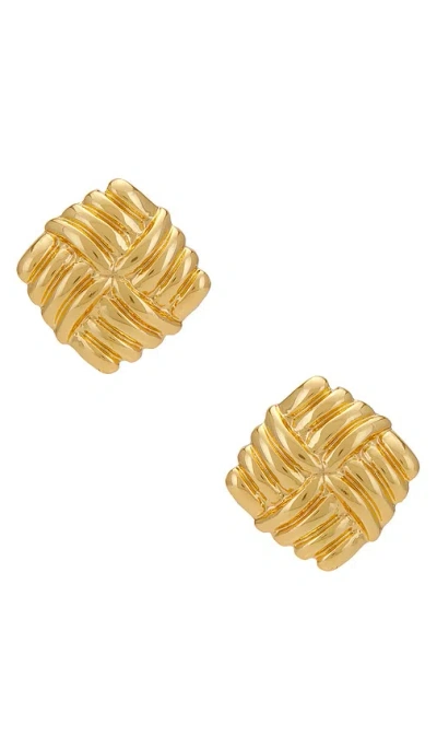 Heaven Mayhem Wind Earrings In Gold