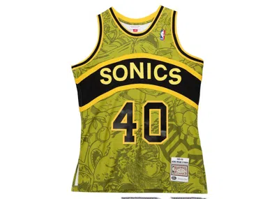 Pre-owned Hebru Brantley Men's  X Mitchell & Ness Seattle Sonics Jersey In Green