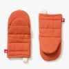 Hedley & Bennett Quilted Solid-color Oven Mitts, Set Of 2 In Paprika