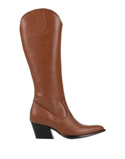 Hegon Woman Boot Tan Size 8 Leather In Brown