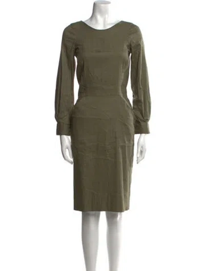 Pre-owned Heidi Merrick Bateau Neckline Knee-length Dress In Green