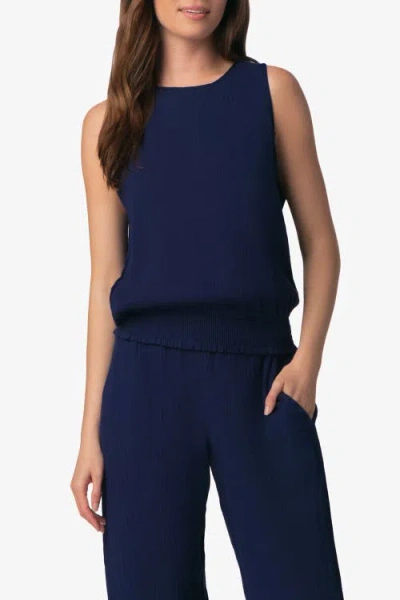 Helen Jon Island Sleeveless Top In Blue