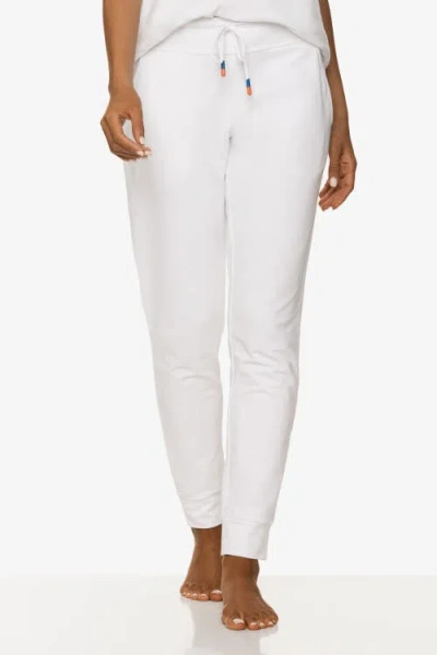 Helen Jon Logan Jogger In White