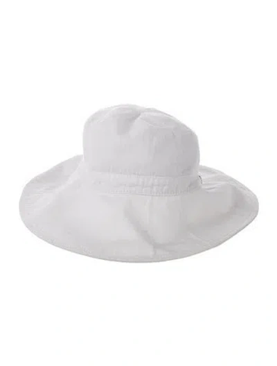 Pre-owned Helen Kaminski Bucket Hat In White