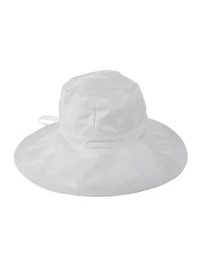 Pre-owned Helen Kaminski Solid Bucket Hat  W/tags In White