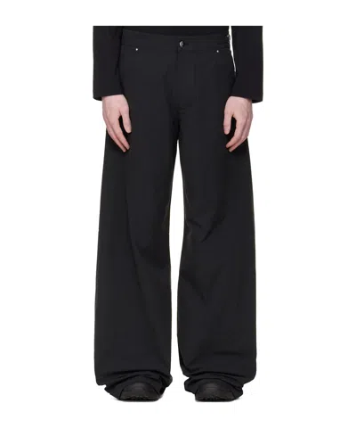 Heliot Emil Sella Casual Pants In Black