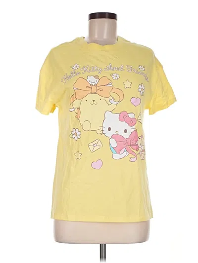 Pre-owned Hello Kitty Short Sleeve T-shirt In Yellow