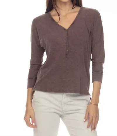 Hello Nite Wynn Three Quarter Sleeve Henley Top In Java In Multi