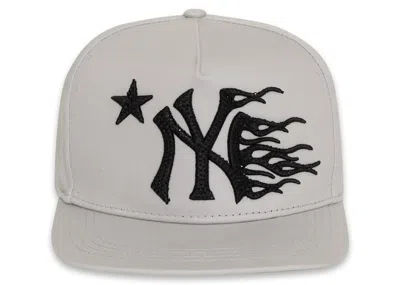 Pre-owned Hellstar Men's  Ny Snapback Hat In Grey