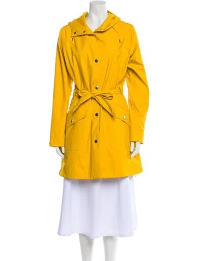Pre-owned Helly Hansen Coat In Yellow