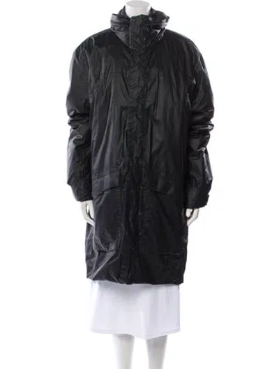 Pre-owned Helly Hansen Down Coat In Gray