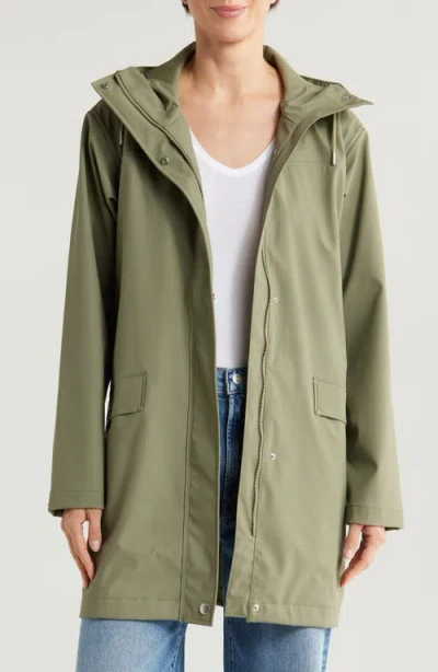 Helly Hansen Moss Waterproof Rain Coat In 421 Lav Green