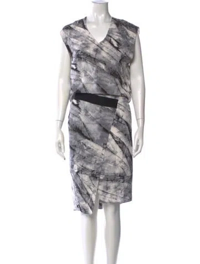Pre-owned Helmut Lang Silk Knee-length Dress In Grey