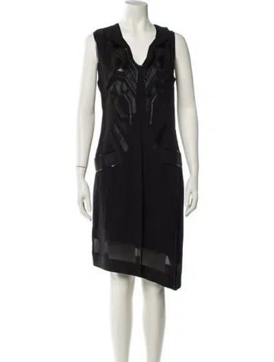 Pre-owned Helmut Lang V-neck Knee-length Dress In Black