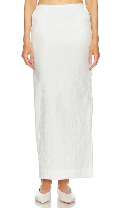 Helsa Crinkle Maxi Skirt In White