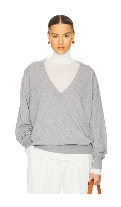 Helsa Quintana Oversized V Neck Sweater In Gray