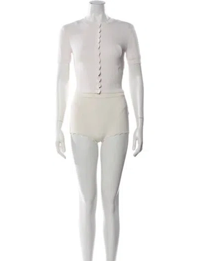 Pre-owned Helsa Scalloped Accent Short Set In White