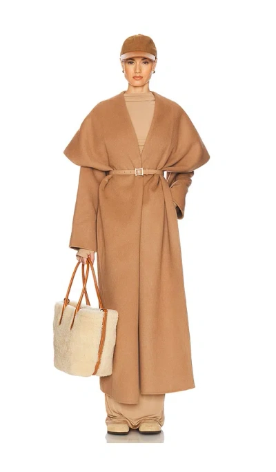 Helsa The Throw Coat In Camel