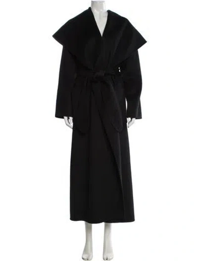Pre-owned Helsa Virgin Wool Coat In Black