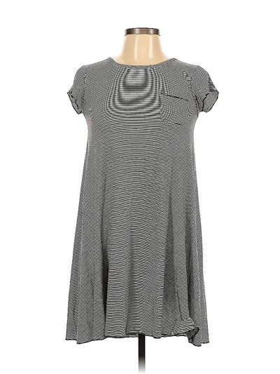 Pre-owned Hem & Thread Casual Dress In Black