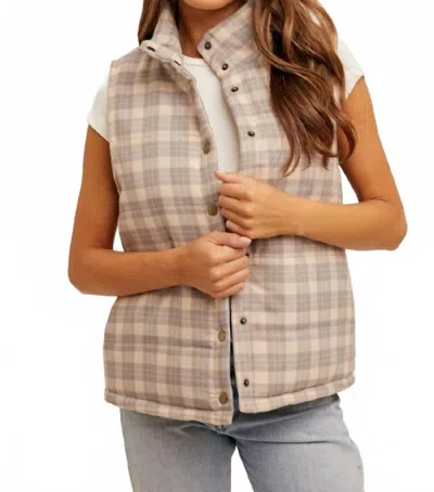 Hem & Thread Off Trail Plaid Puffer Vest In Brown