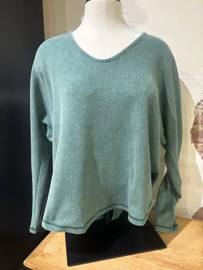 Hem & Thread Women's V-neck Thermal Top In Green