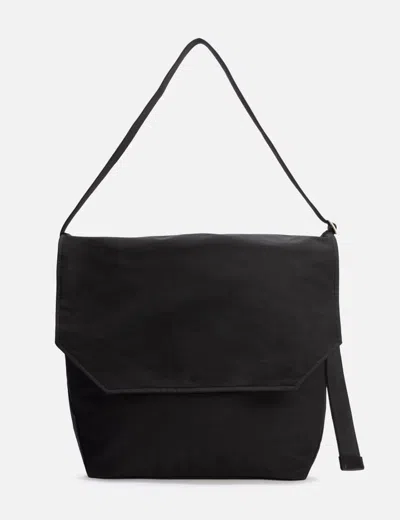 Hender Scheme Flap Shoulder Big In Black