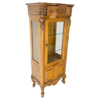 Pre-owned Henredon Compact Regency One Door Carved 26" Wide 3 Tier Italian Curio Cabinet Mint In Brown