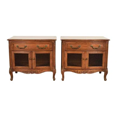 Pre-owned Henredon French Provincial Louis Xv Carved Oak Nightstands, Pair In Brown
