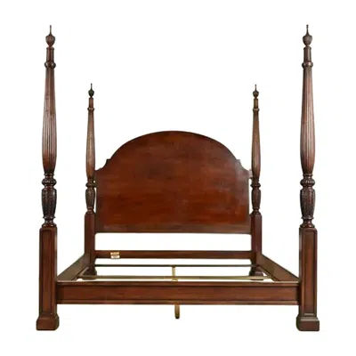 Pre-owned Henredon Georgian Carved Cherry Wood King Size Poster Bed In Brown