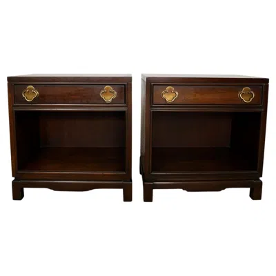Pre-owned Henredon Pair Of 1970's Hollywood Regency Asian Modern Nightstands In Brown