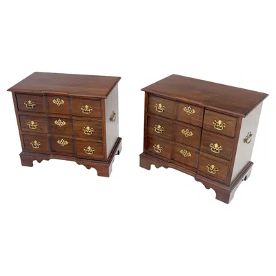 Pre-owned Henredon Pair Of Solid Cherry 3 Drawers Block Front Nightstands End Tables Stands Miint In Brown