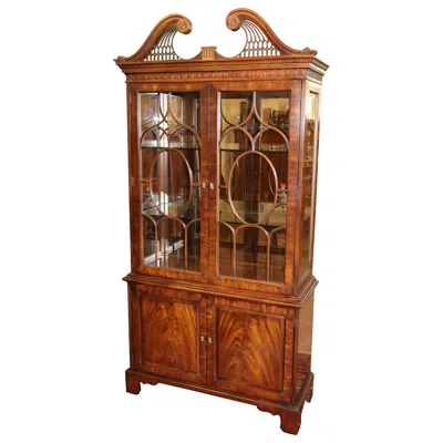 Pre-owned Henredon Rittenhouse Square Flame Mahogany Regency Style Curio China Cabinet In Red