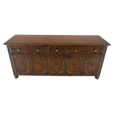 Pre-owned Henredon Spanish Colonial Country French Oak & Brass Hardware Long Dresser Mint In Brown