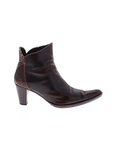 Pre-owned Henry Beguelin Ankle Boots In Brown