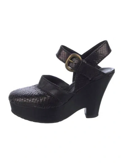 Pre-owned Henry Beguelin Embossed Leather Slingback Pumps In Black
