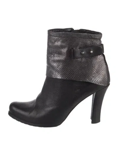 Pre-owned Henry Beguelin Leather Animal Print Boots In Black