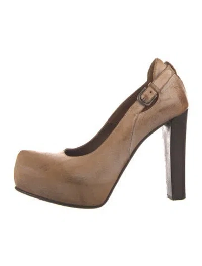 Pre-owned Henry Beguelin Leather Distressed Accents Pumps In Brown