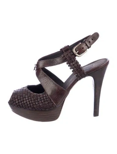 Pre-owned Henry Beguelin Leather Pumps In Brown